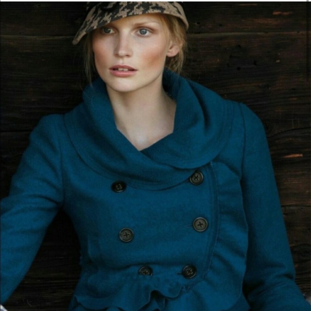 Ruffled jacket